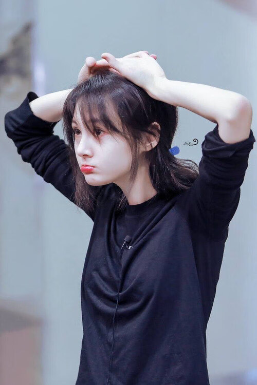 JiuyouAPP下载-线上线下联动推动青少年篮球全民普及,打造全场景运动新生态,篮球线上教学的看法和建议